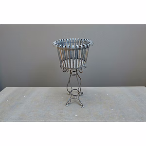 Handcrafted Iron Decorative Planter Stand