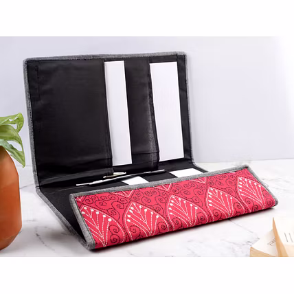 Embroidered File Folder-12732159