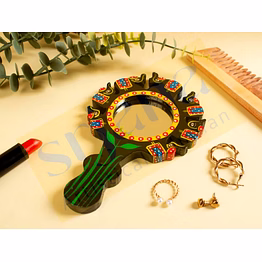 hand held face mirror
