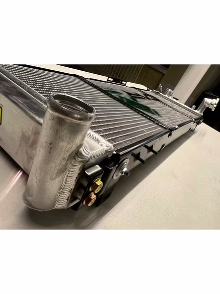 High Quality Performance Jeep Cherokee Radiator-R001
