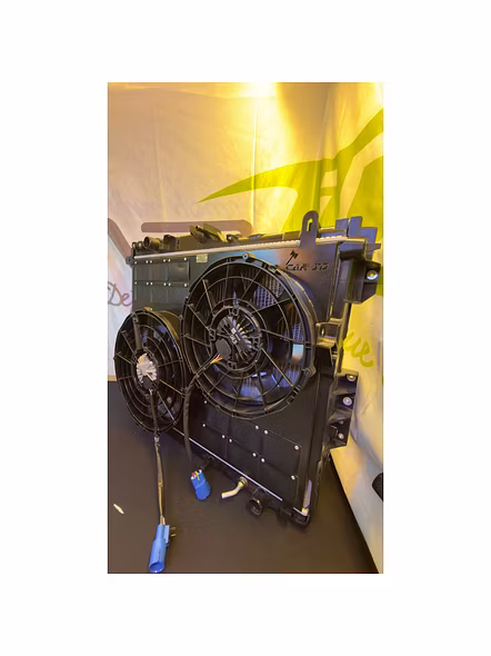 LC300 2025 الاول في العالم-2