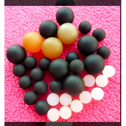 Plastic Balls-1