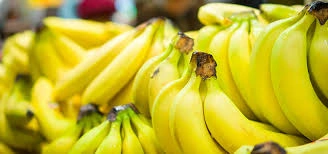 FRESH BANANAS-2