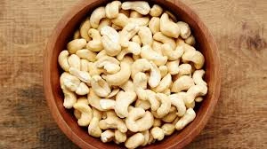 CASHEW NUTS-1