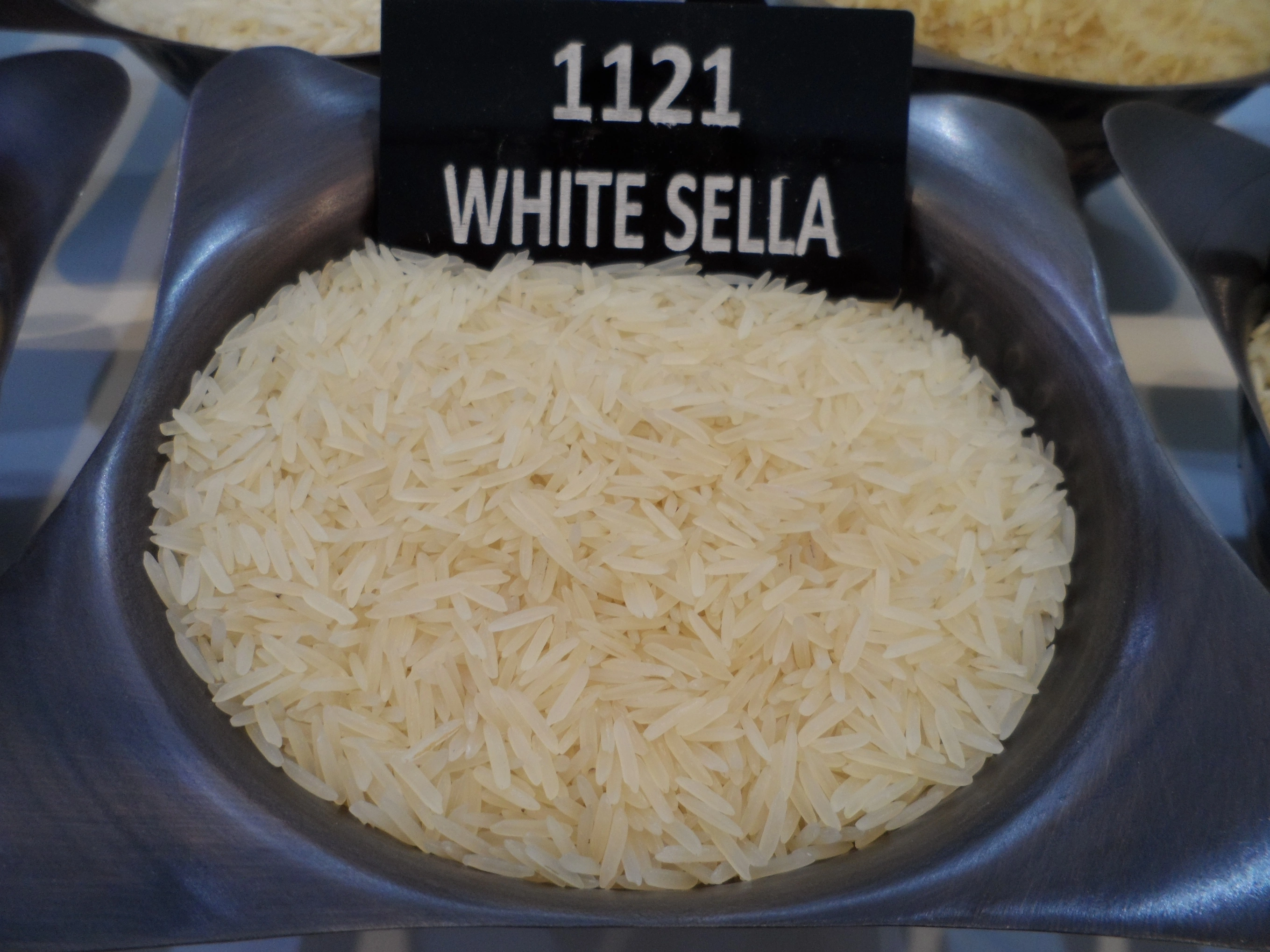 1121 White Sella Basmati Rice-1