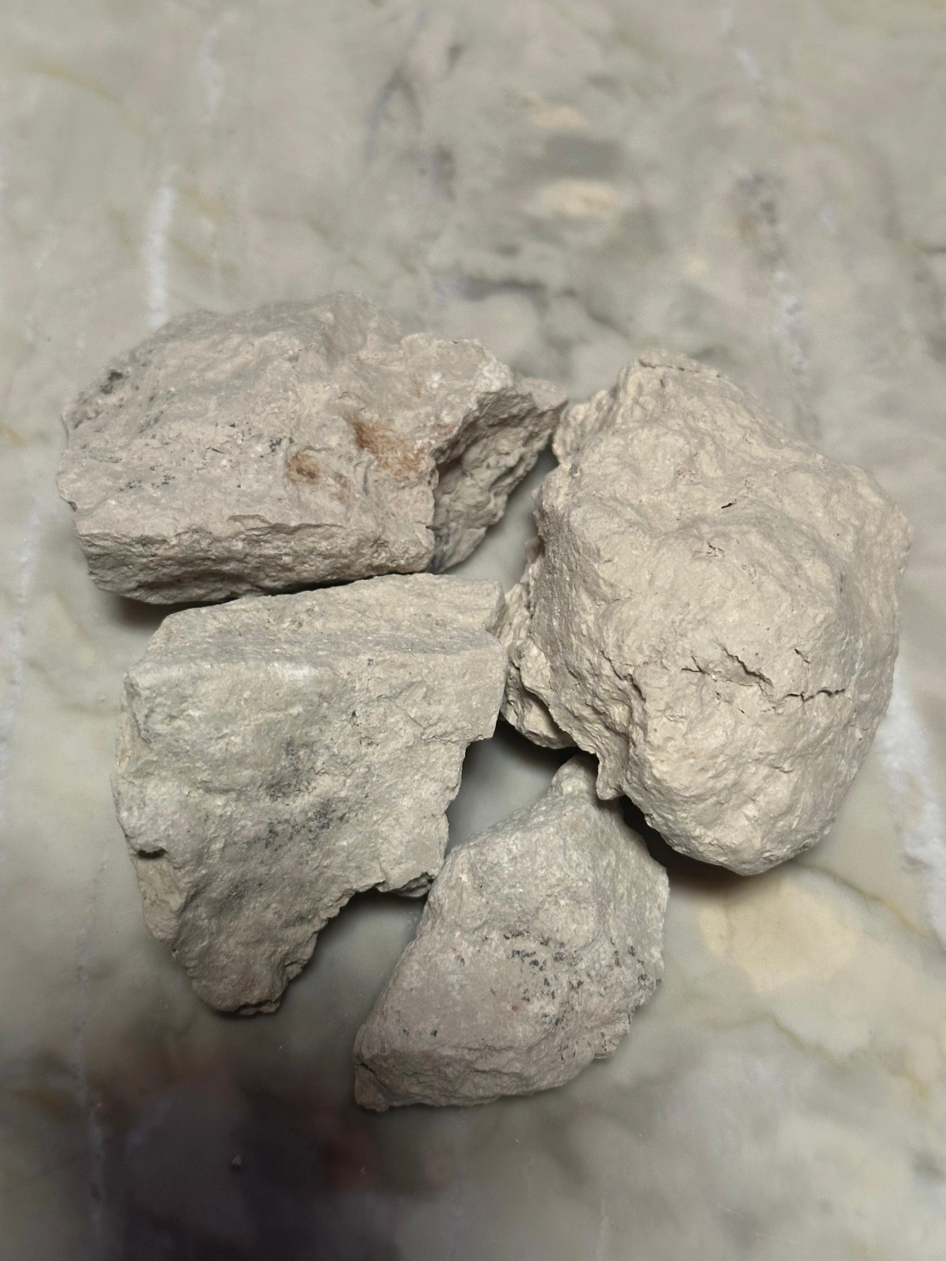 Bentonite Lumps-3