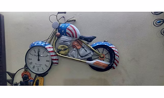 Iron Metal Speed Bike Red Clock