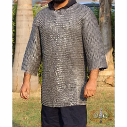 daniyal steel crafts flat ring riveted chainmail shirt (half sleeves) haubergeon