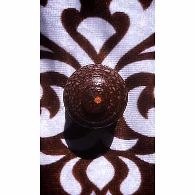 handmade betel nut sindoor box – traditional craftsmanship