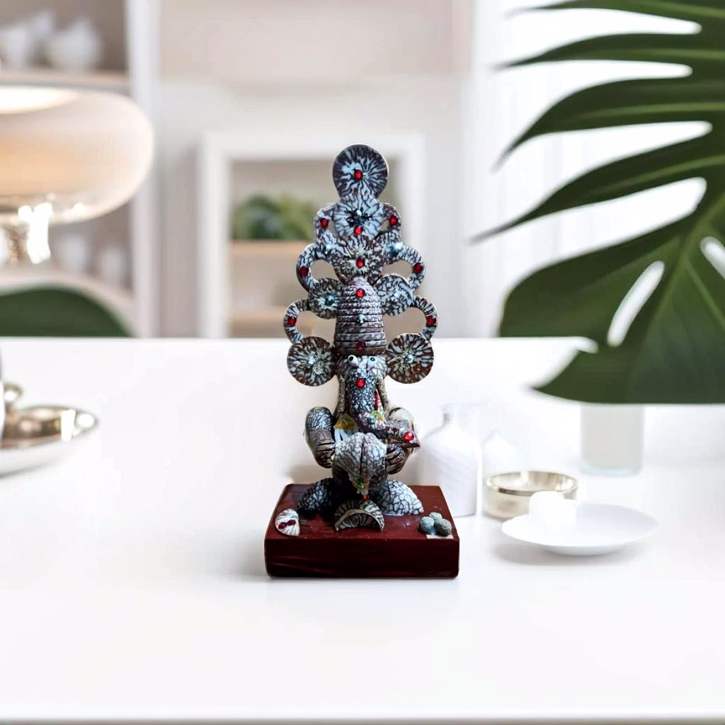 Handcrafted SUPAARI Tabal Mudra Ganesha Idol – Unique Eco-Friendly Betel Nut Masterpiece image 4