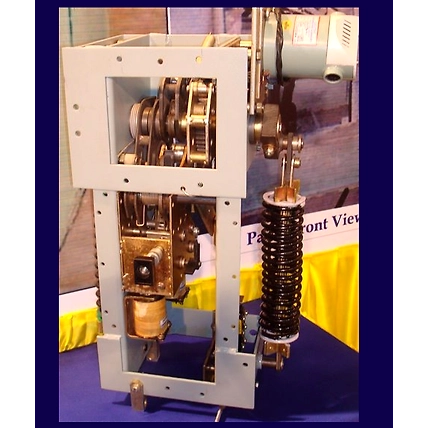Operating Mechanism for circuit breaker for application upto STC 40KA-12682497