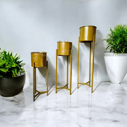 3 pc Metal Planter Set-12673941