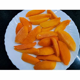 frozen mango silce, chunk, slab