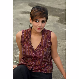 handloom ikat sleeveless crop shirt