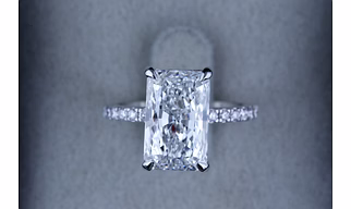 SOLITAIR  LADIES RING