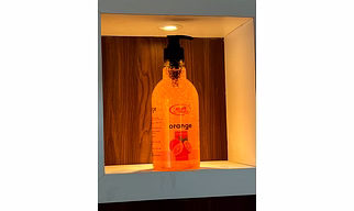 ORANGE FACE WASH