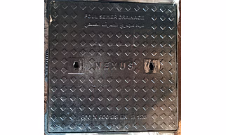DI Double Seal Manhole Cover