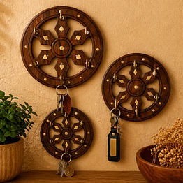 drivetech wooden wheel shaped key hanger
