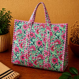 drivetech quilted tote bag with zip
