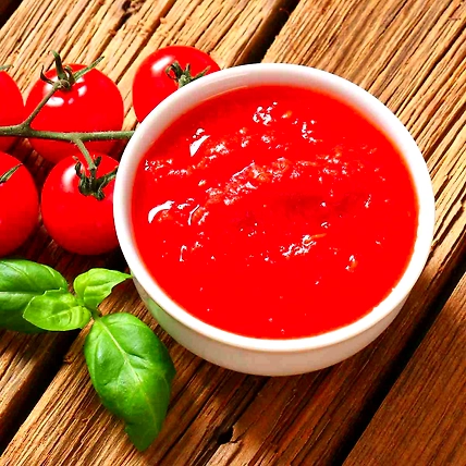Tomato Puree-12690283