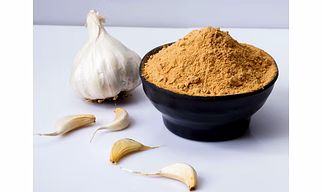 DEHYDRATED GARLIC POWDER