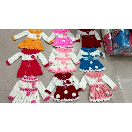 HAND MADE KNITTER GARMENTS FOR BABIES-12682619