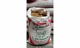 COW / BUFFALO PREMIX FEED [SARVOTTAM GOLD MIX]
