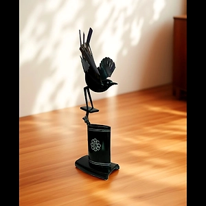 Original Buffalo Horn A Flying Bird Pen Stand.| Beautiful Design| Home decor