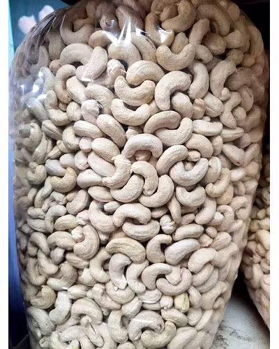 W180 CASHEW NUTS-1