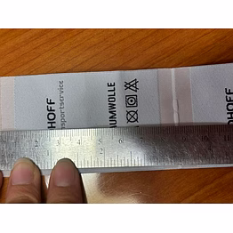 customised woven label