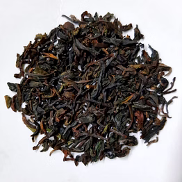 assam orthodox tea leaf.