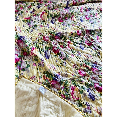 Floral Double Bed Quilts