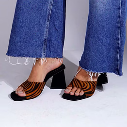 tri-glam heels animal print