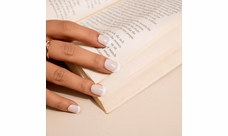 Classic French Nails Press On Nails Set