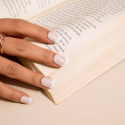 nailknack - presson nails classic french nails press on nails set