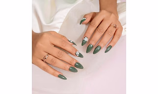 Green 3D Flowers Presson Nails Set