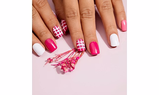 Oh So Pretty Pink! Presson Nails Set
