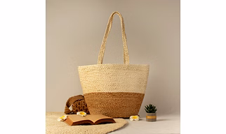 V-shaped Duo-Tone Jute Bag