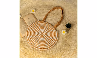 Chic Round Sling in White & Beige