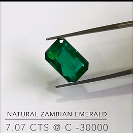 natural zambian emerald 7.07 cts