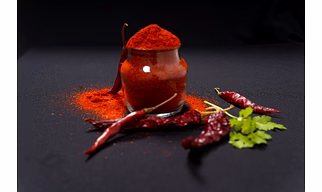 Red chilli whole types  Teja, Sannam ,byadgi,kashmiri lal, lavangi, guntur etc