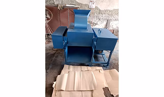 Walnut Cracking Thresher