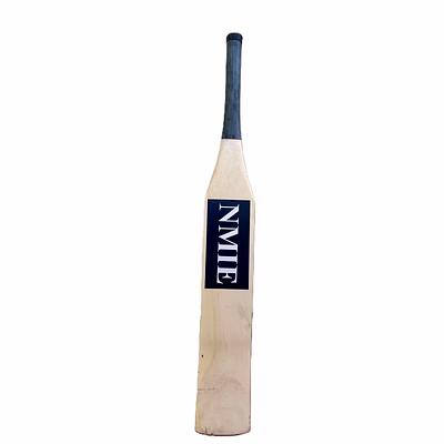 nmie | muggus bats