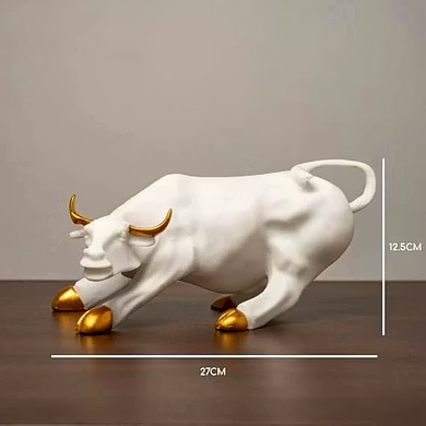 Elegant Charging Bull Figurine with Golden Accents – Home Decor Sculpture by P&amp;R Groups-1
