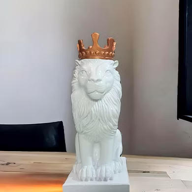 Regal Lion with Crown Statue-MFN-58