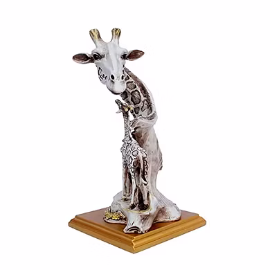 Graceful Giraffe Family Sculpture-3