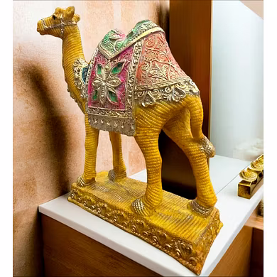 Majestic Camel Figurine-4