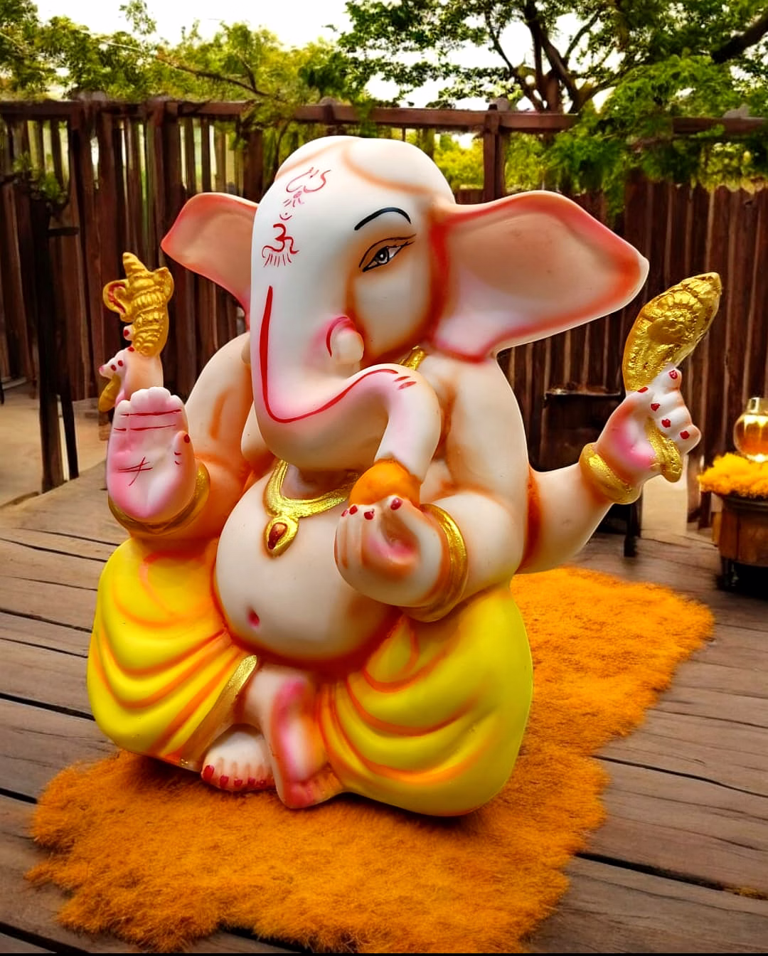 Compact Lord Ganesha Idol MFN-169 image 3