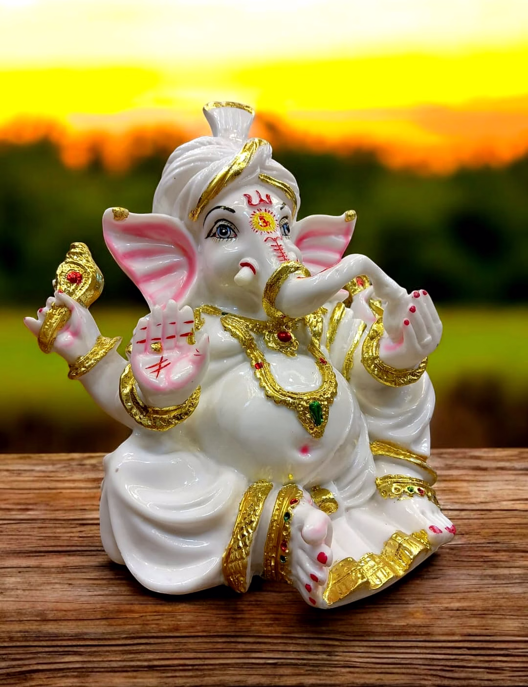 White Turbaned Ganesha Idol MFN-172 image 3