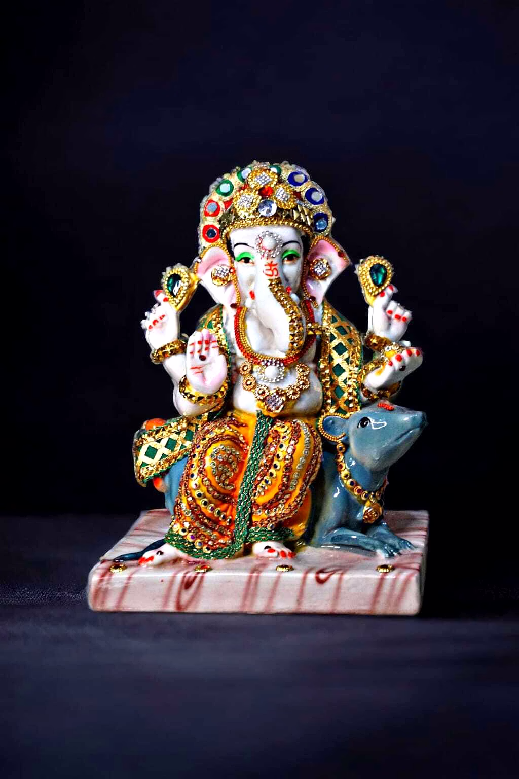 premium white & gold seated ganesha idol mfn-174